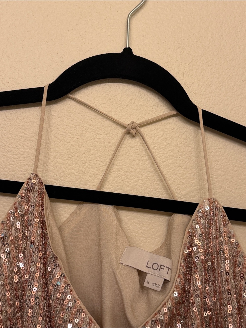 LOFT Rose Gold Sequin Camisole Top XL - Picture 6 of 7